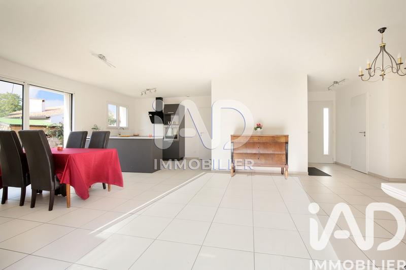 Maison - 99 m² - 4 pièces