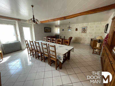 Maison - 151 m² - 5 pièces