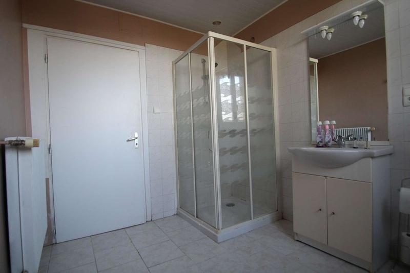 Corps de ferme - 174 m² - 6 pièces