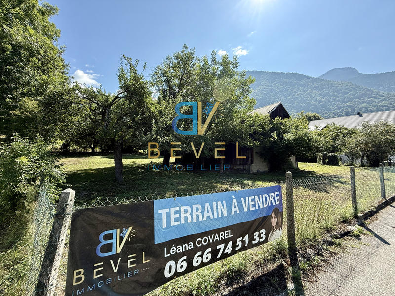 Terrain - 1 147 m²