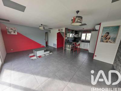 Maison - 85 m² - 4 pièces