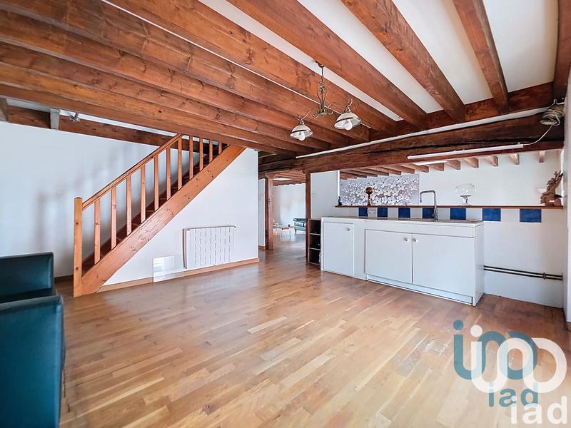 Maison - 92 m² - 5 pièces