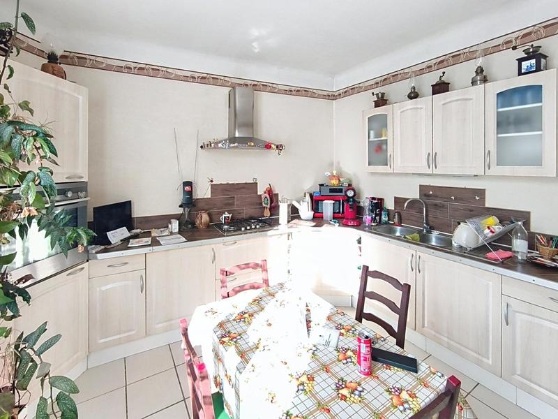 Maison - 103 m² - 5 pièces