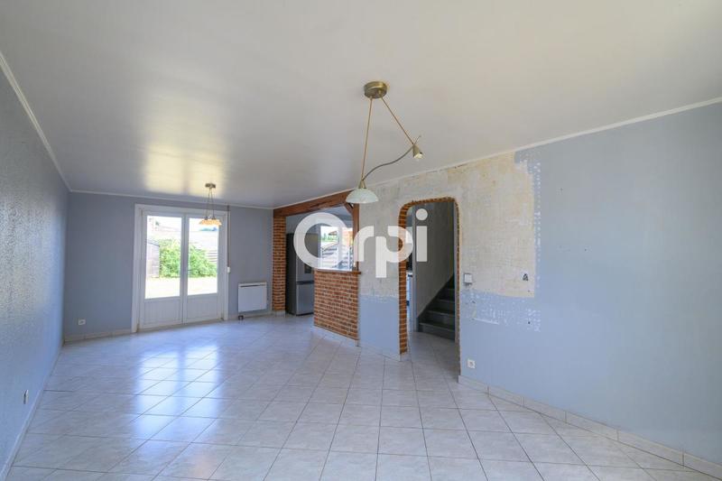 Maison - 98 m² - 4 pièces