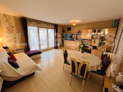 Maison - 91 m² - 5 pièces