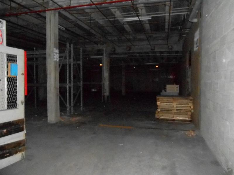 Local commercial - 5 000 m²