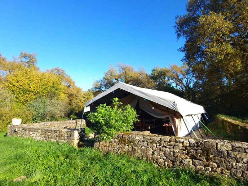 Propriété - 230 m² - 11 pièces