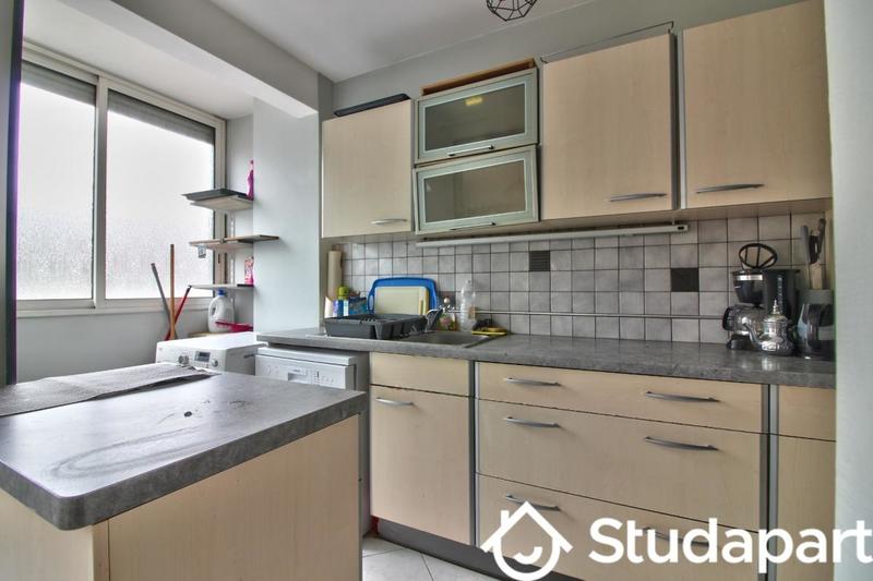 Chambre - 11 m² - 1 pièce