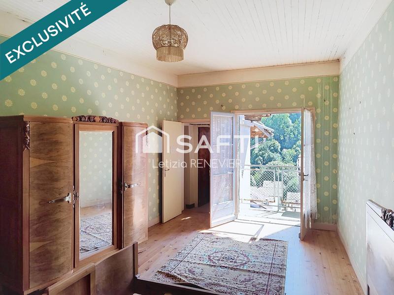 Maison - 418 m² - 14 pièces