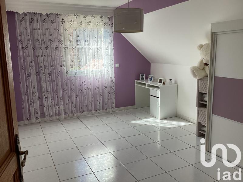 Maison - 182 m² - 10 pièces