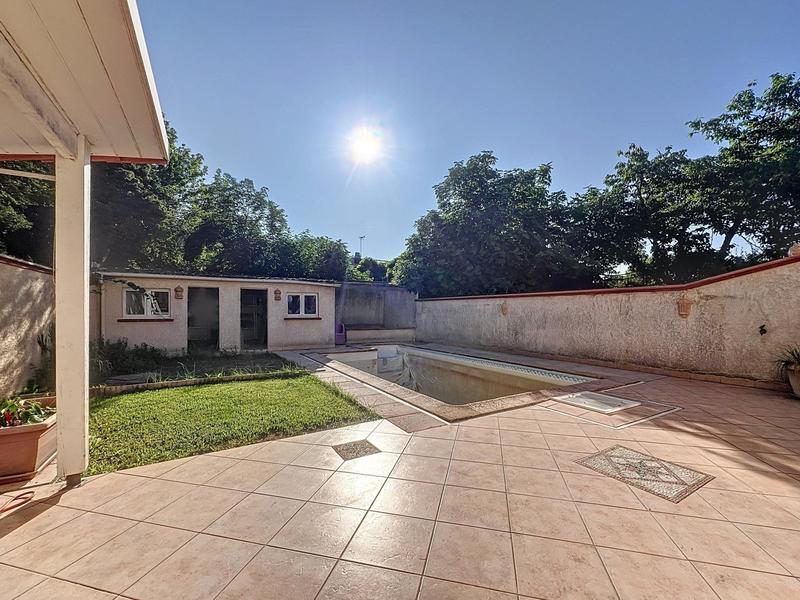 Maison - 188 m² - 6 pièces