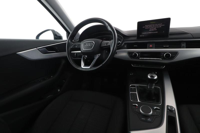 Audi A4 2.0 Tdi Design 122 ch