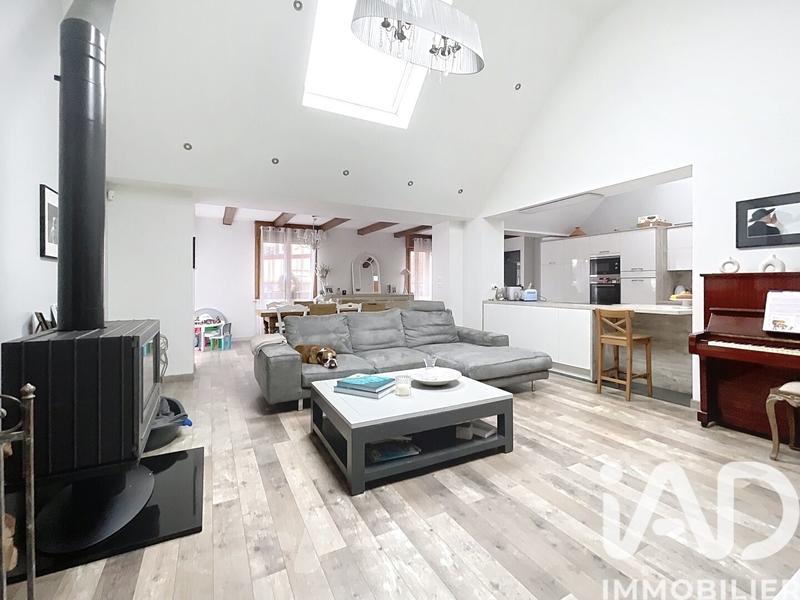 Maison - 155 m² - 6 pièces