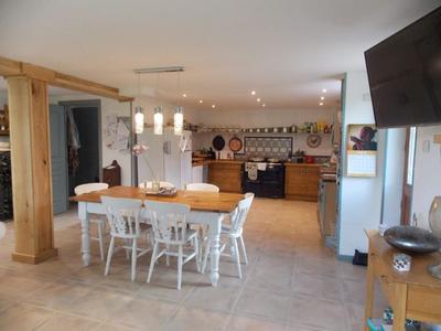 Maison de campagne - 210 m² - 9 pièces