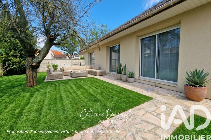 Maison - 157 m² - 7 pièces