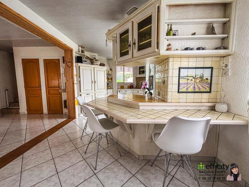 Maison - 148 m² - 6 pièces