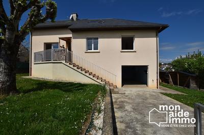 Maison - 99 m² - 4 pièces