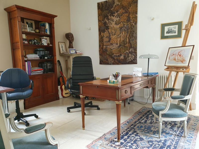 Maison - 230 m² - 7 pièces