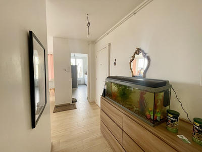 Appartement - 81 m² - 4 pièces