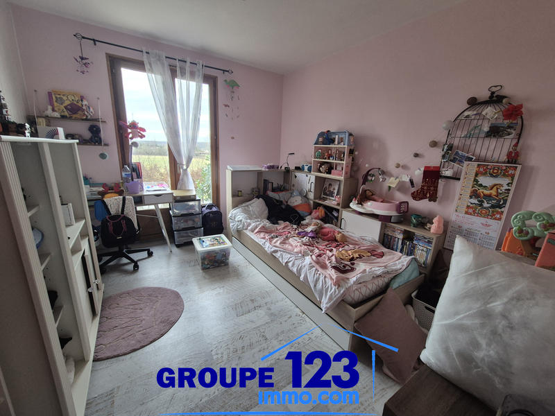 Maison - 95 m² - 4 pièces