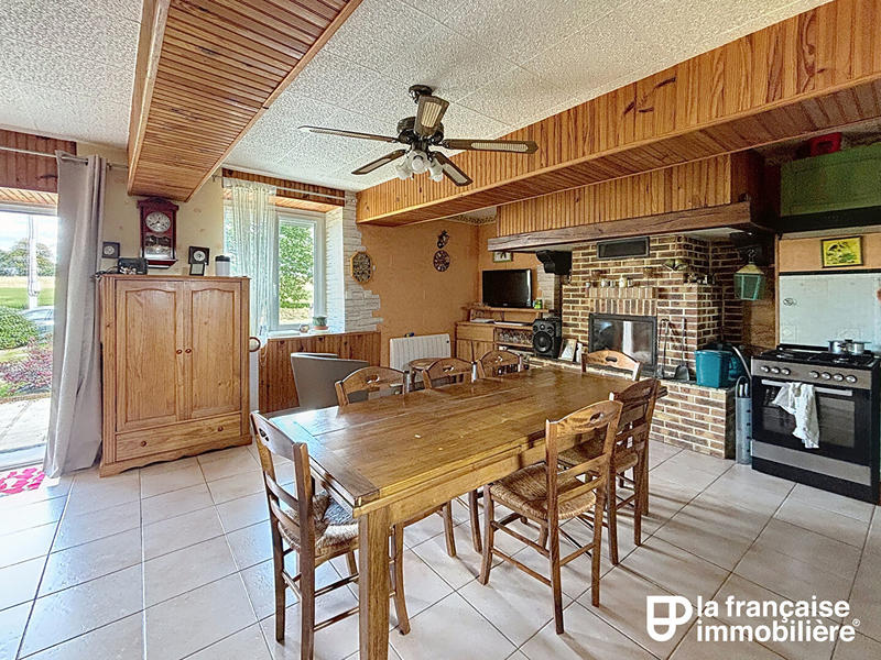 Maison - 96 m² - 5 pièces