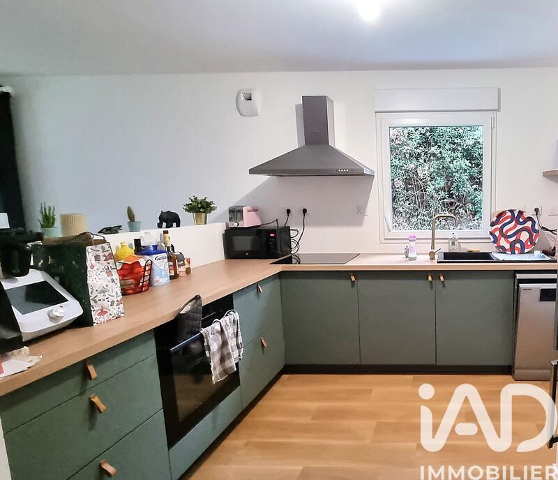 Maison - 95 m² - 4 pièces