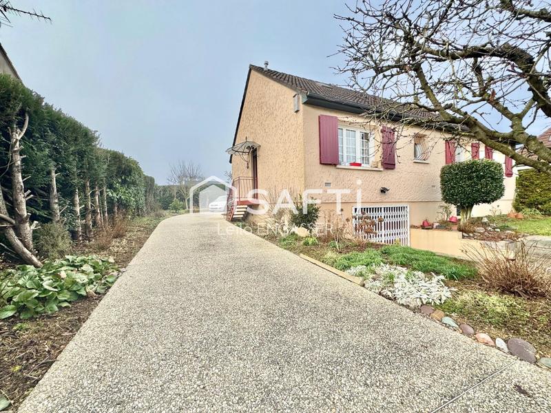 Maison - 90 m² - 4 pièces