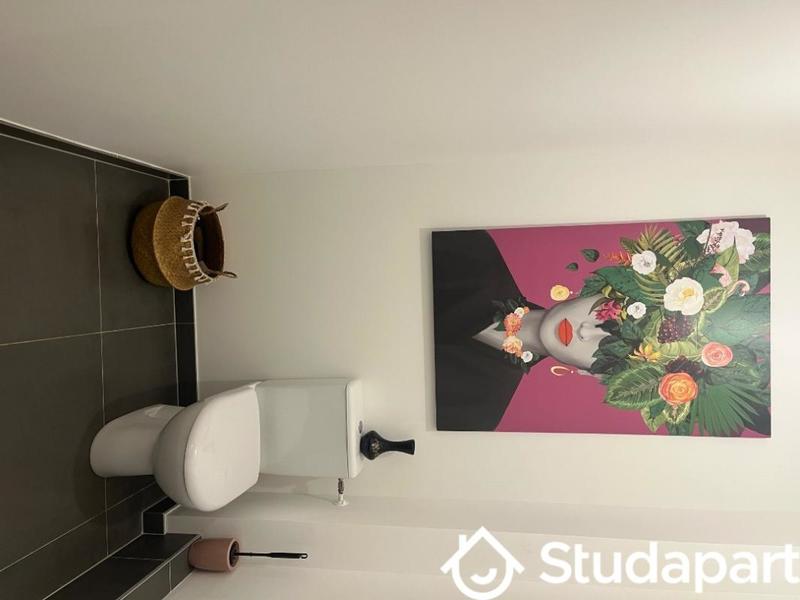 Chambre - 12 m² - 1 pièce