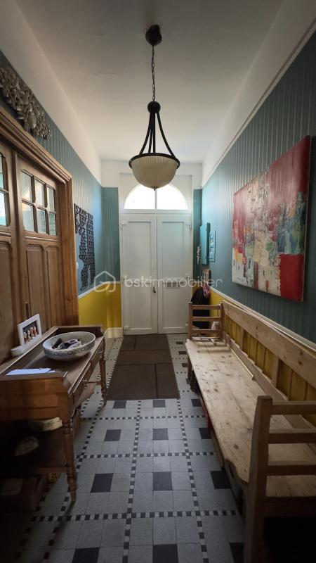 Maison de maîtres - 180 m² - 6 pièces