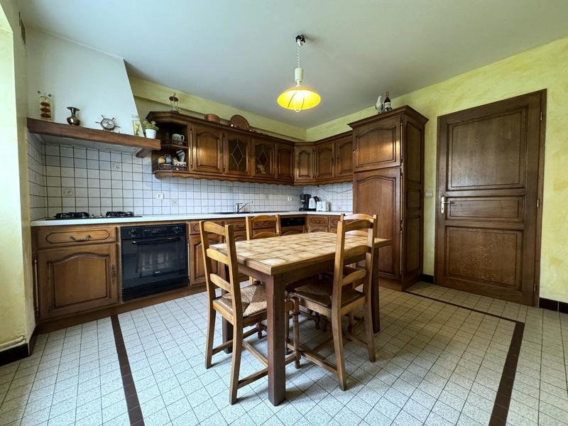 Maison - 120 m² - 6 pièces