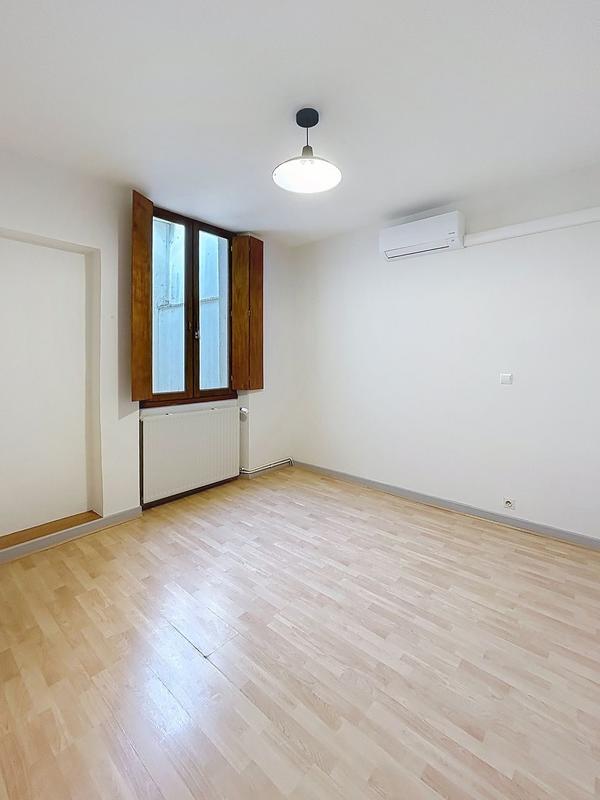 Appartement - 89 m² - 3 pièces