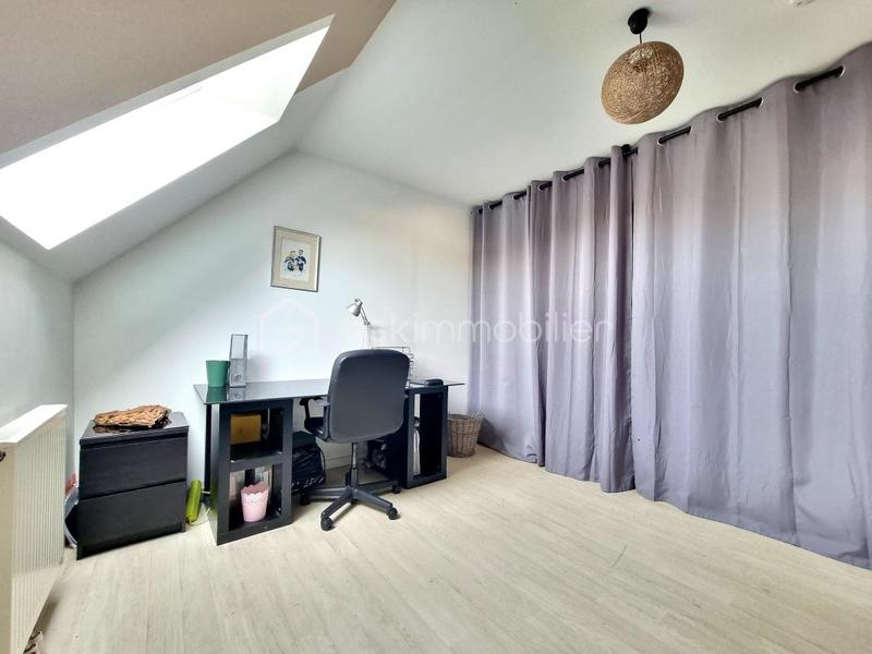 Maison traditionnelle - 98 m² - 4 pièces