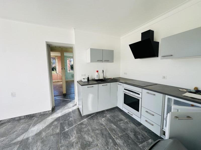 Maison en pierre - 160 m² - 8 pièces