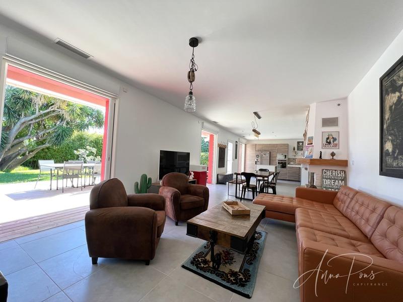 Villa - 103 m² - 5 pièces