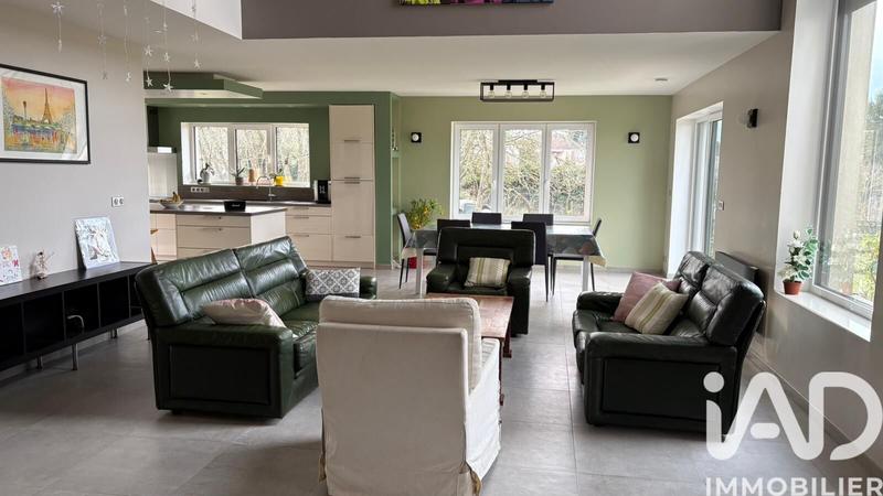 Maison - 531 m² - 14 pièces