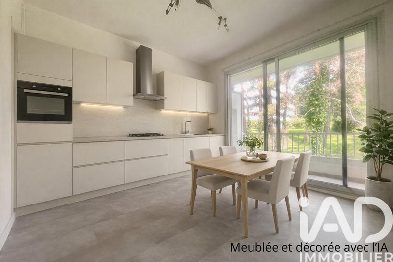 Appartement - 102 m² - 4 pièces
