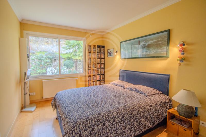 Maison ancienne - 240 m² - 8 pièces