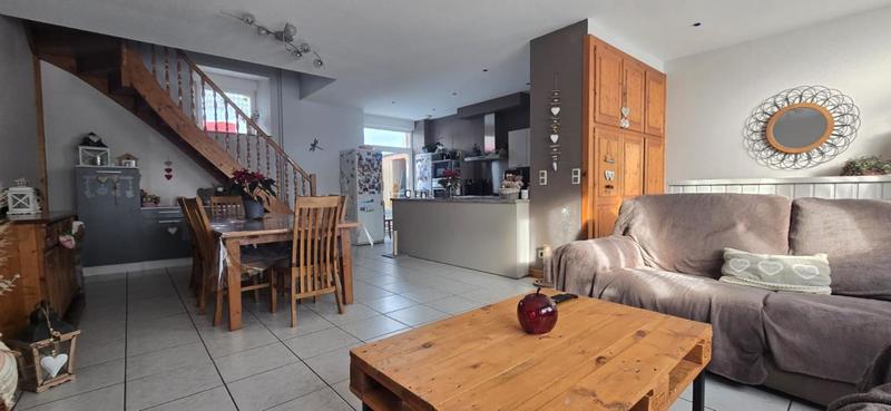 Maison jumelée - 119 m² - 5 pièces