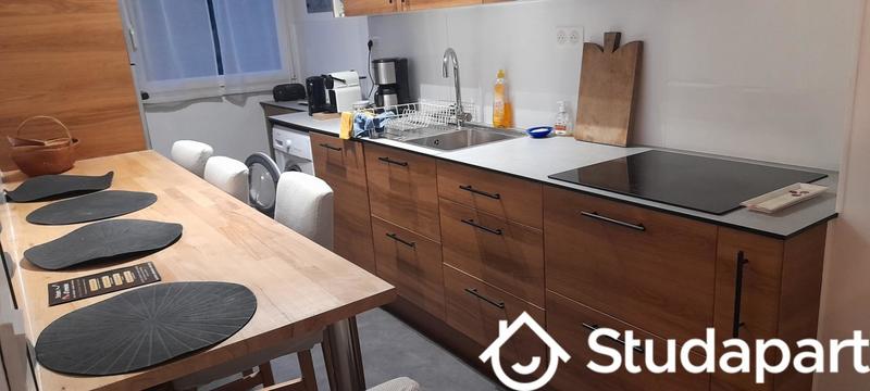 Appartement - 82 m² - 4 pièces