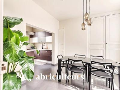 Maison - 152 m² - 7 pièces