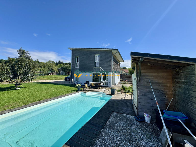 Maison ancienne - 204 m² - 8 pièces