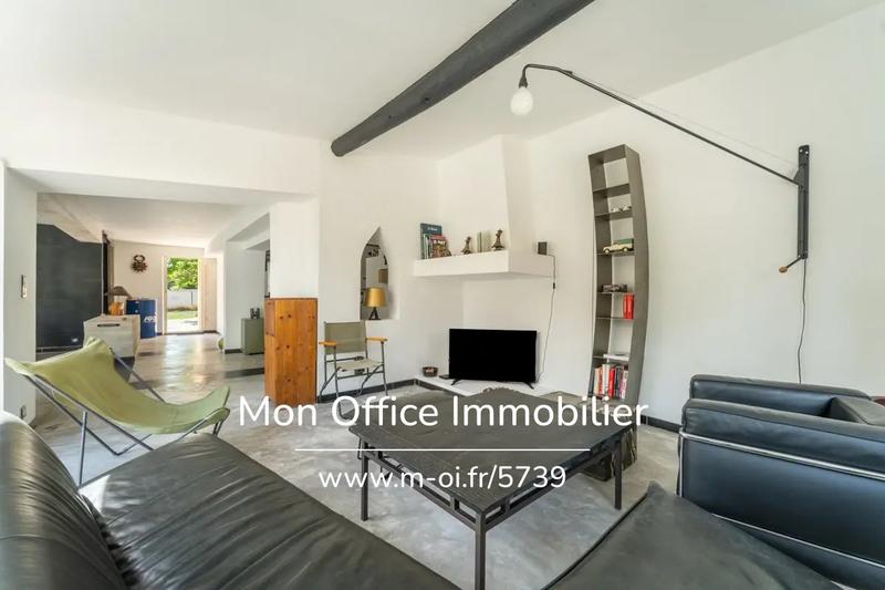 Villa - 240 m² - 5 pièces