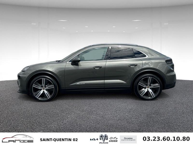 Porsche Macan 4