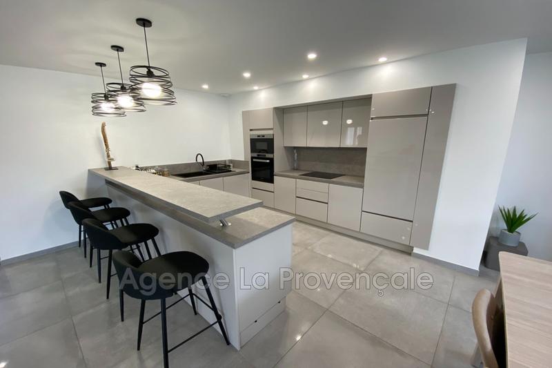 Maison contemporaine - 135 m² - 4 pièces