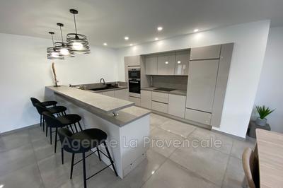 Maison contemporaine - 135 m² - 4 pièces