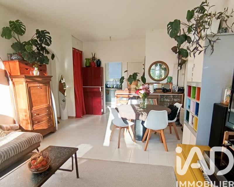 Appartement - 60 m² - 3 pièces