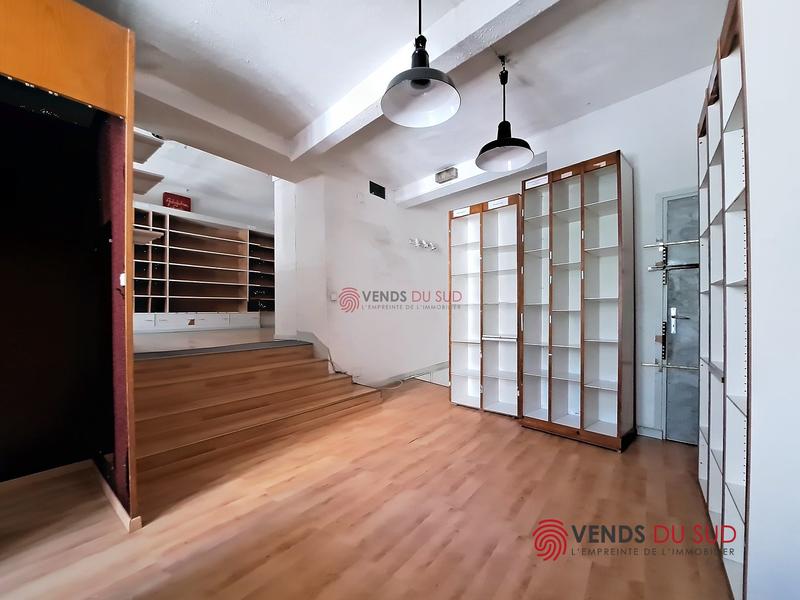 Local d'activités - 105 m²