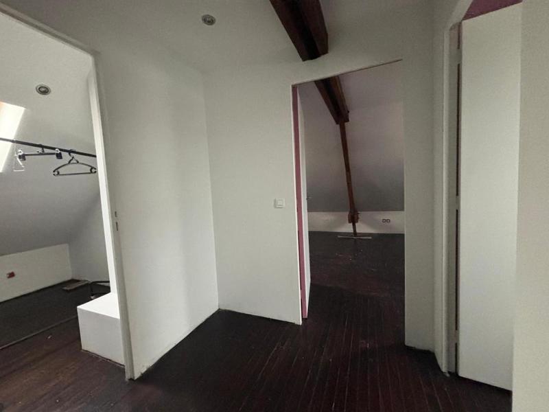 Maison - 143 m² - 8 pièces