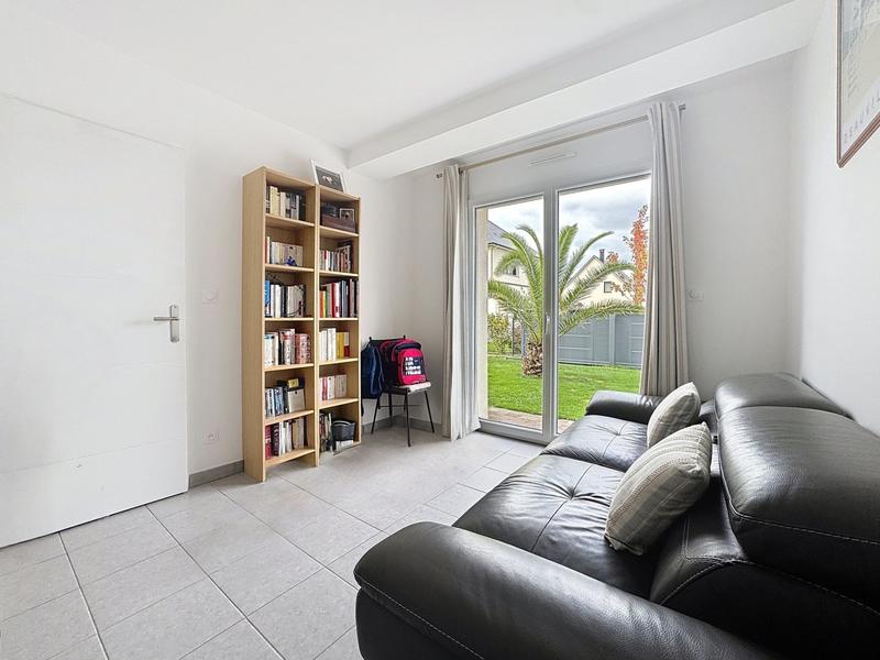 Maison - 180 m² - 7 pièces