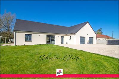 Maison - 145 m² - 6 pièces